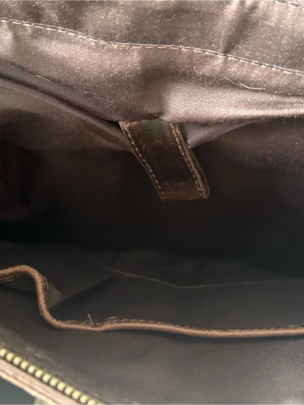 Leather Messenger Bag - Brown